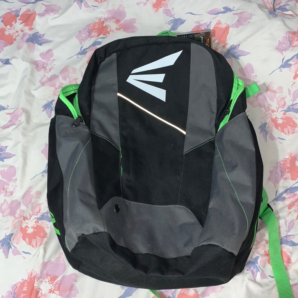 Good condition Easton baseball bag